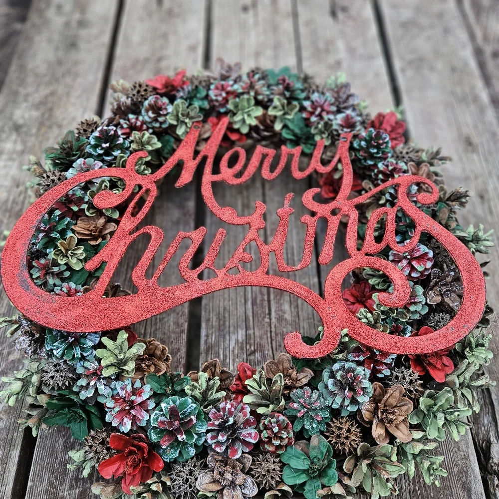 Christmas Pinecone Wreath 18